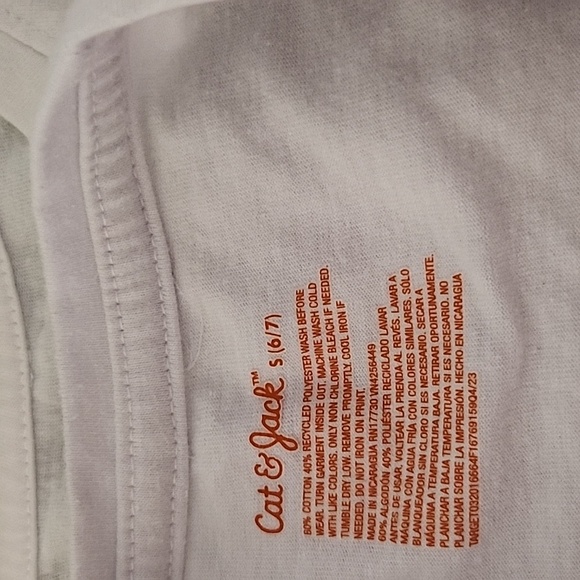 Bundle cat & jack girls tees set of 3 ( 2 size 6/7 and 1 size 7/8 euc - Picture 2 of 6